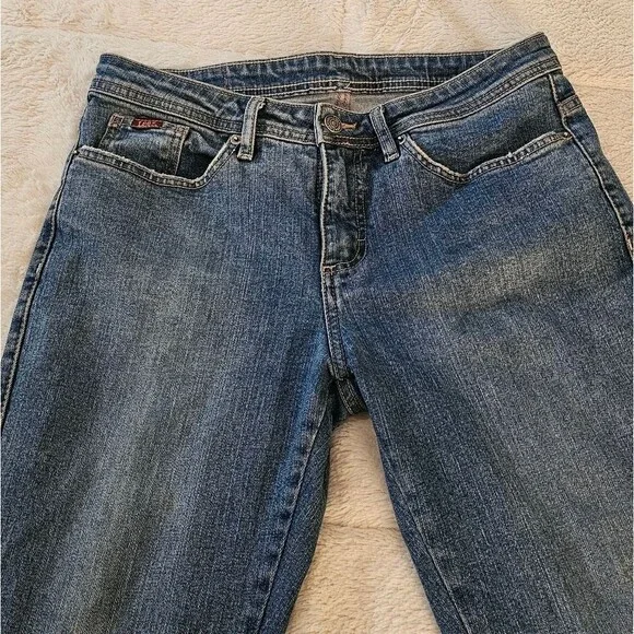 LEE Classic Straight Leg Blue Women's Jeans Size 8 - Picture 2 of 5